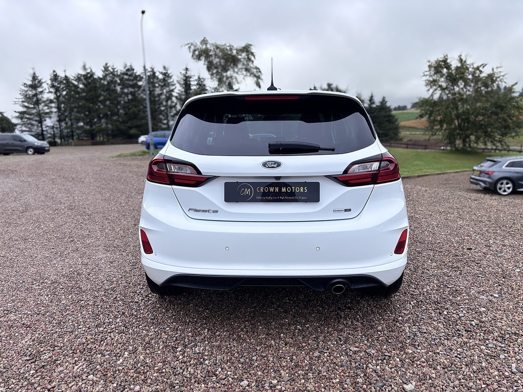 Ford Fiesta Hatchback SW72PXV White #6