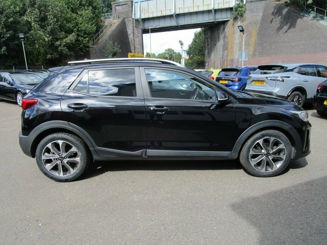 Kia Stonic Mixx Isg White #8