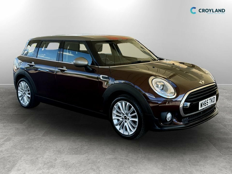 Mini Clubman 1.5L Cooper Red