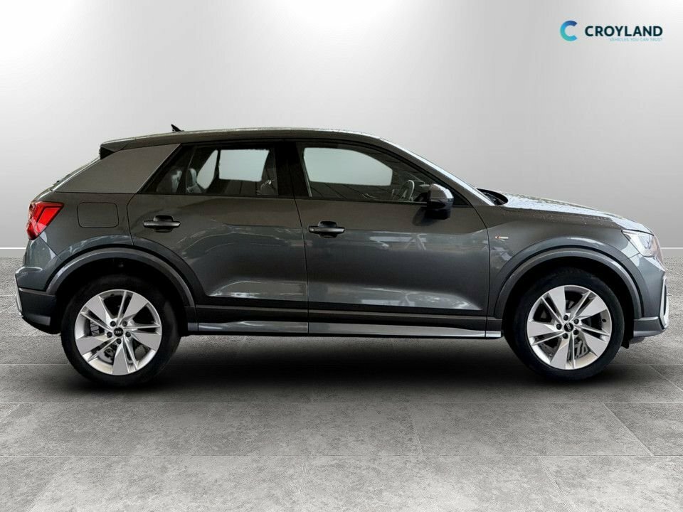 Audi Q2 1L S Line MM70EAE Grey #2
