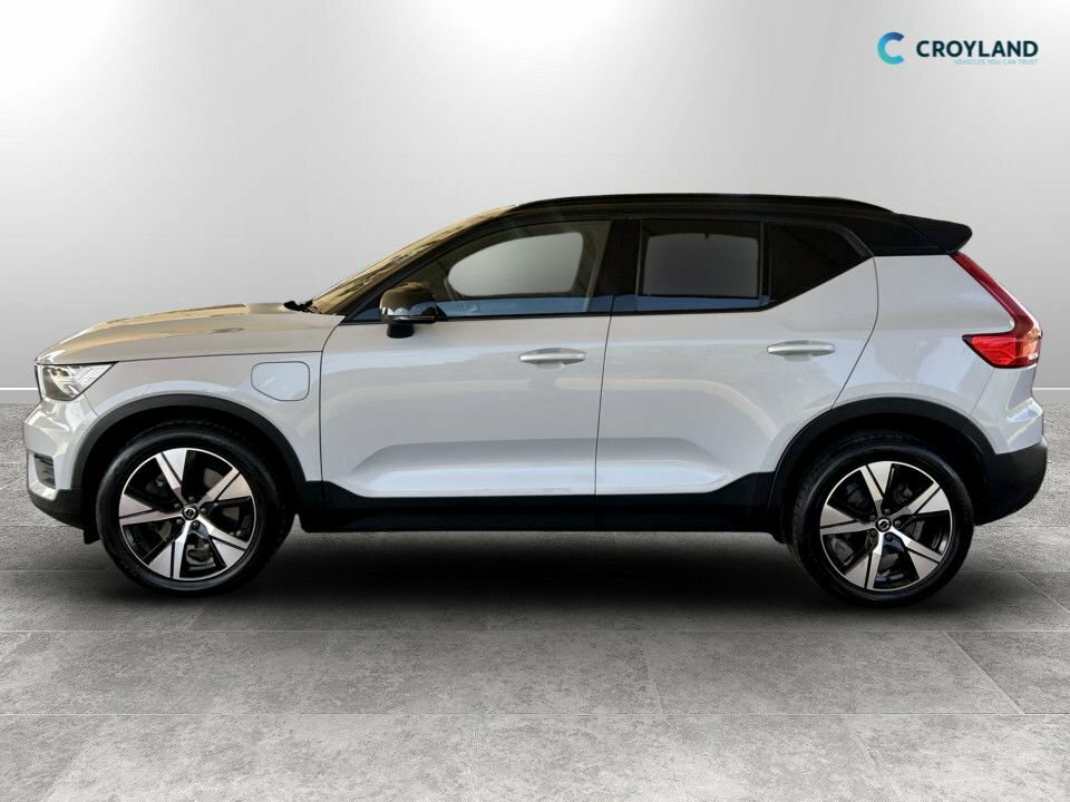 Volvo XC40 1.5L R-design YV21MWE Silver #6