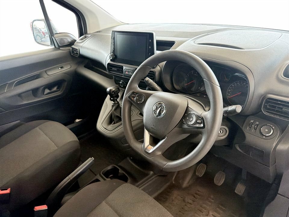 Vauxhall Combo 1.5L Prime EA23CGE White #5