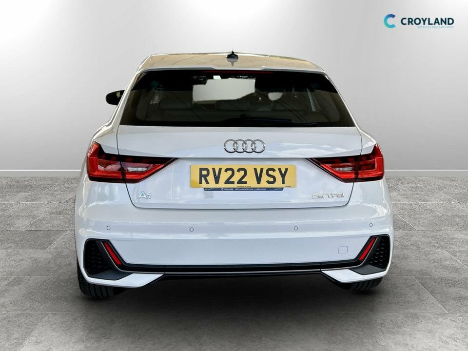 Audi A1 Petrol RV22VSY White #4