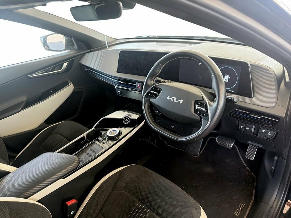 Kia EV6 Hatchback RO22OYB Black #5