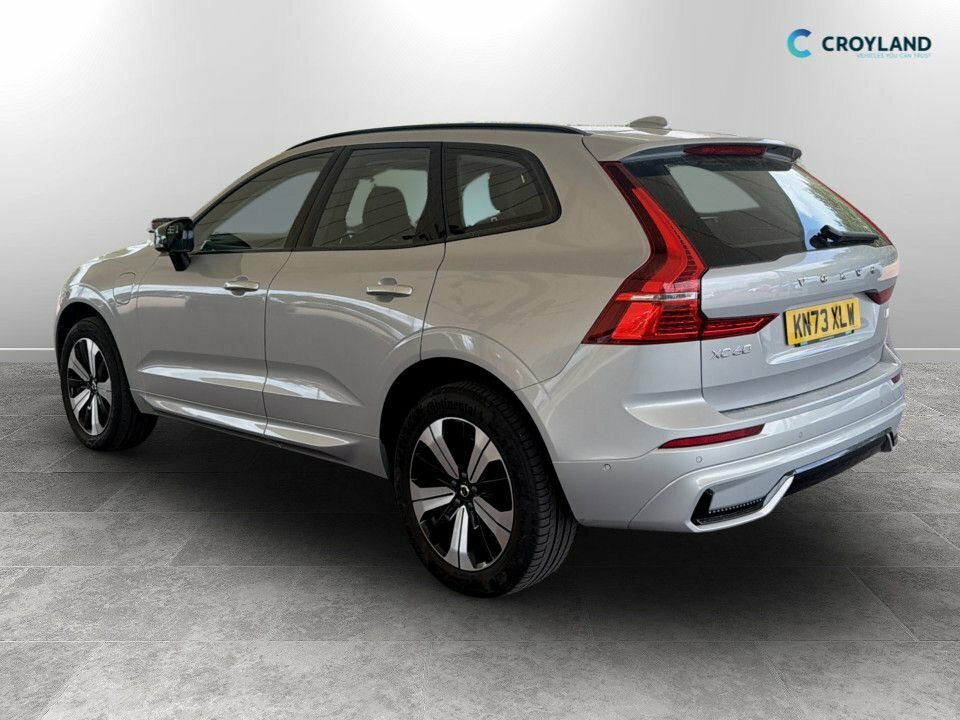 Volvo XC60 2L Plus Silver #3