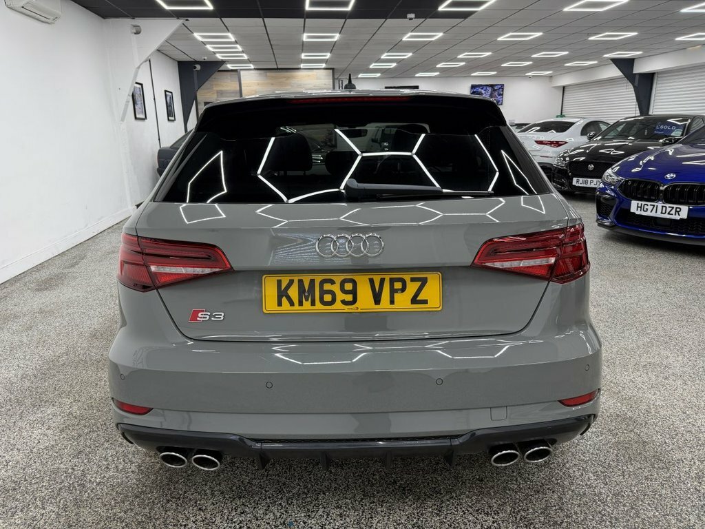 Audi S3 2L Black Edition KM69VPZ Grey #4