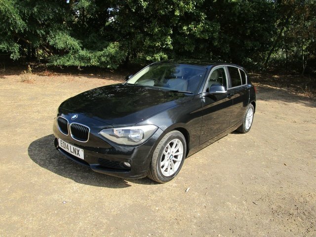 BMW 1 Series Hatchback EO14LNX Black #4