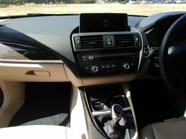 BMW 1 Series Hatchback EO14LNX Black #6