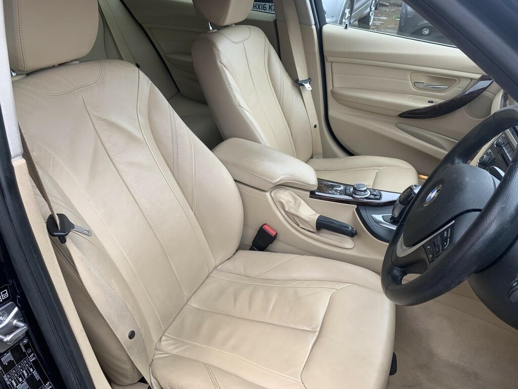 BMW 3 Series 2.0 320D Luxury Touring Blue #2