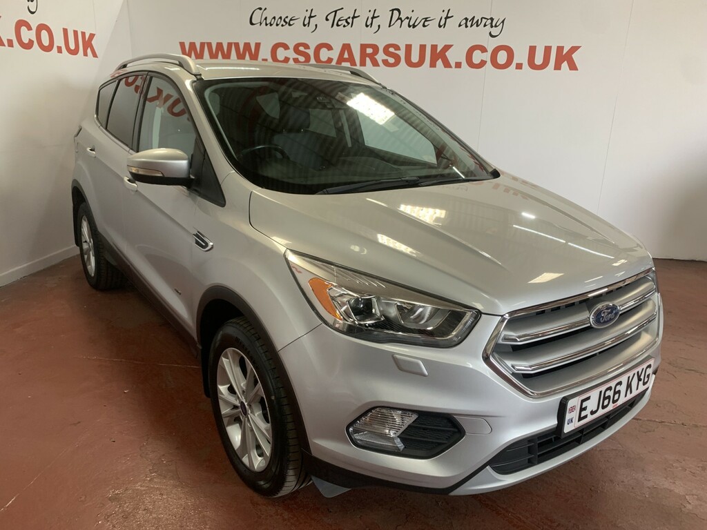 Ford Kuga 1.5 T Ecoboost Titanium Silver