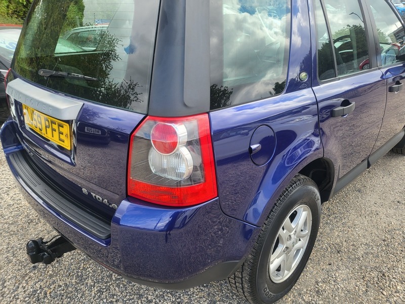 Land Rover Freelander Td4 E S Blue #15