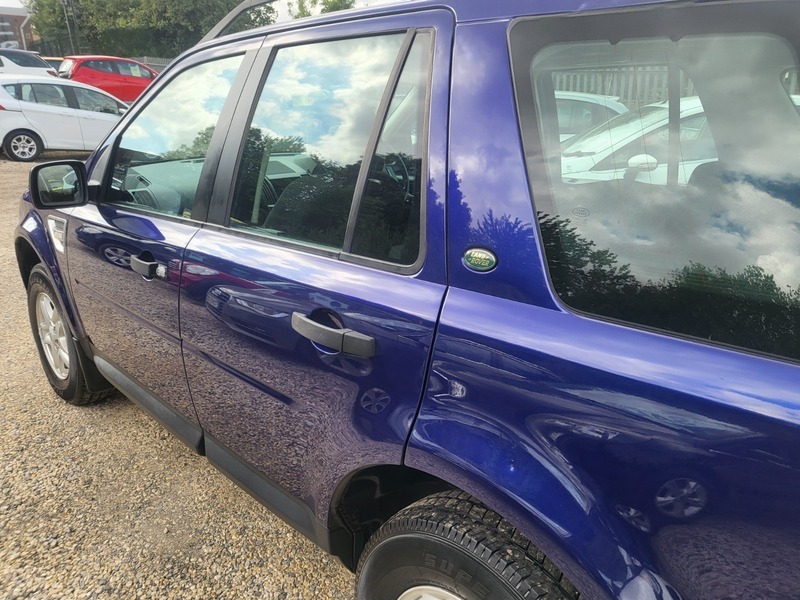 Land Rover Freelander Td4 E S Blue #21