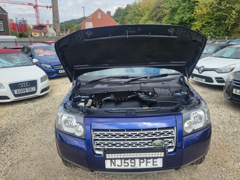Land Rover Freelander Td4 E S Blue #25