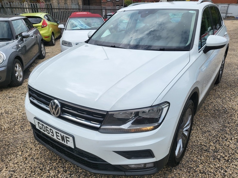 Volkswagen Tiguan Match Tdi 4Motion Dsg White #3