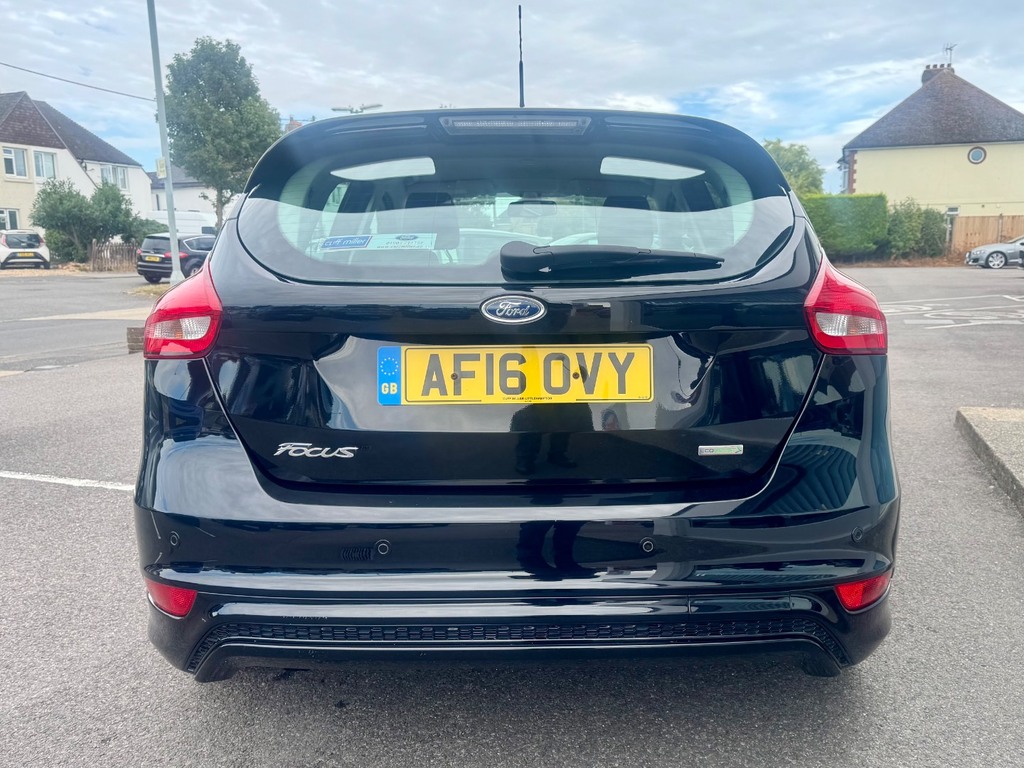 Ford Focus 1.0 Ecoboost 125 Zetec S AF16OVY Black #5