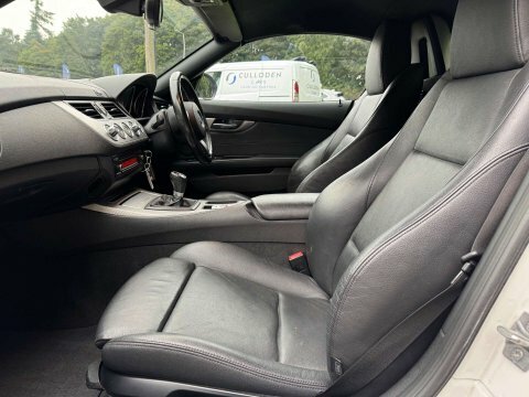 BMW Z4 2L Null White #25