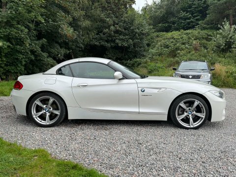 BMW Z4 2.0 Z4 Sdrive White #2