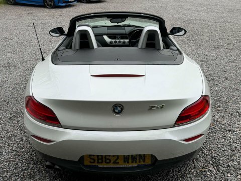 BMW Z4 2L Null White #34