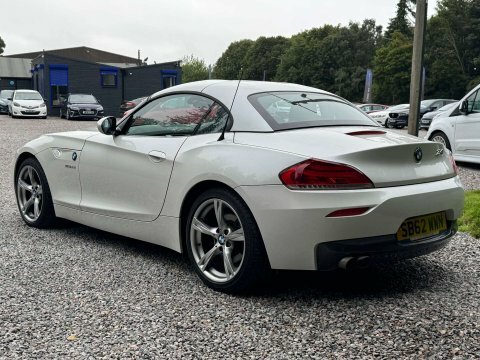 BMW Z4 2.0 Z4 Sdrive White #5