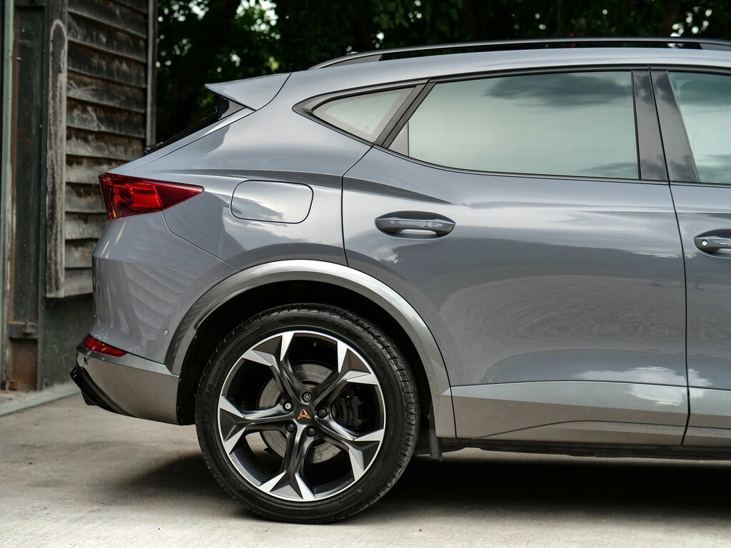 Cupra Formentor V2 White #22
