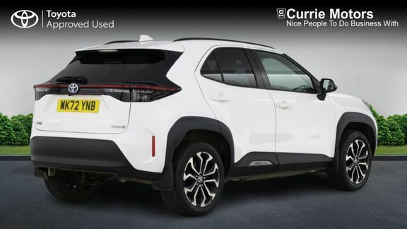 Toyota Yaris Cross Design Fwd WK72YNB White #2