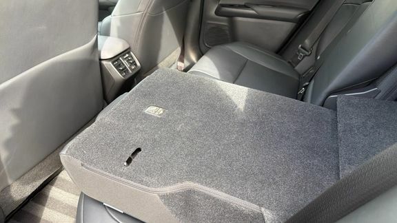 Lexus UX 2L Null Silver #19