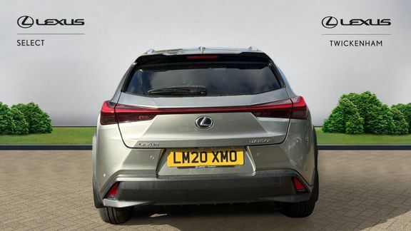 Lexus UX Takumi Silver #5