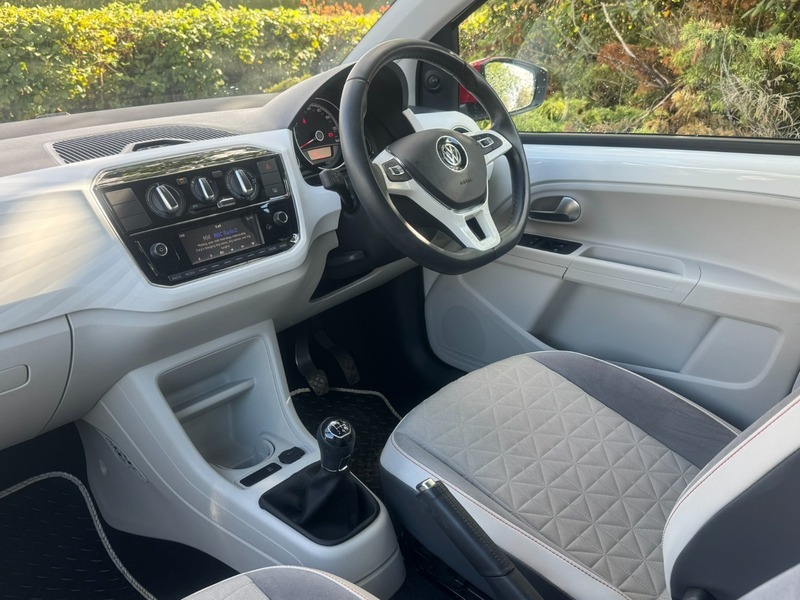 Volkswagen Up 1.0 Up Beats Euro White #5