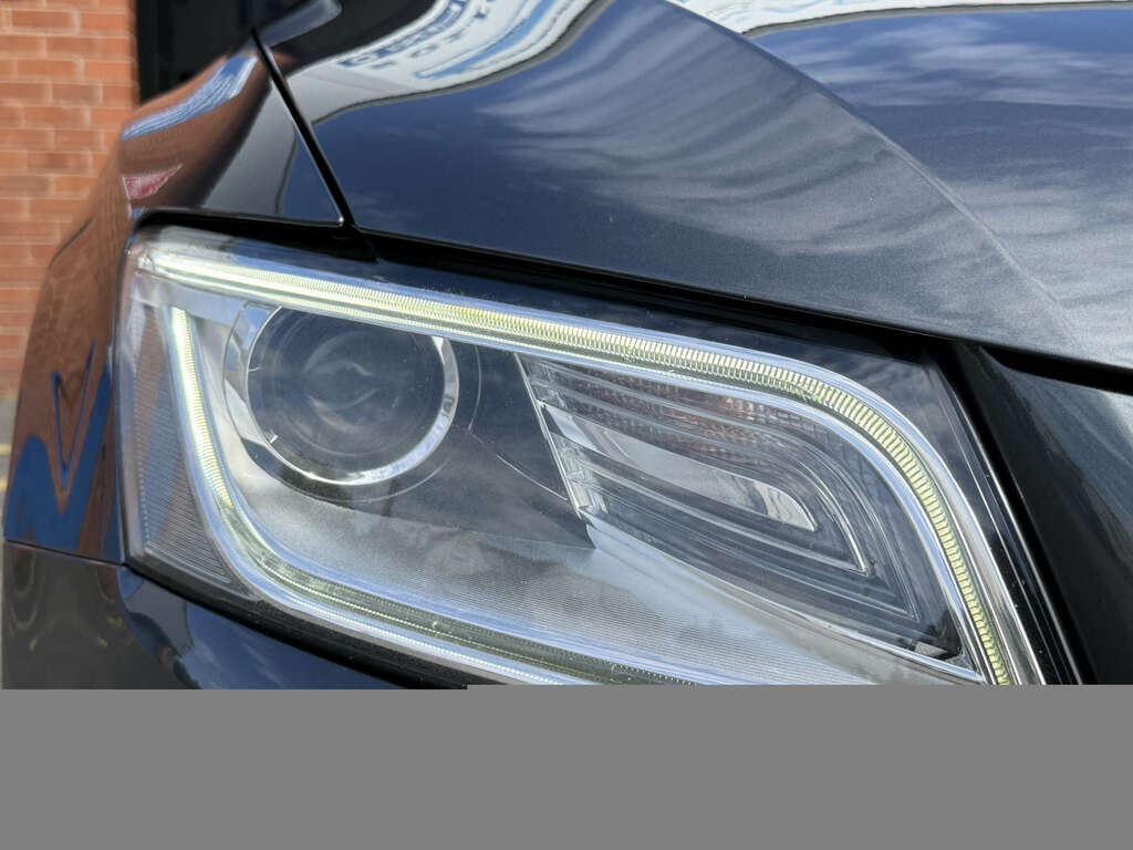 Audi Q5 2.0 Q5 S Line Tdi Quattro 4Wd Grey