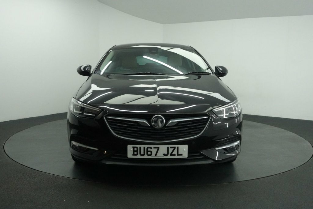 Vauxhall Insignia 1.5L Elite Nav Black #4