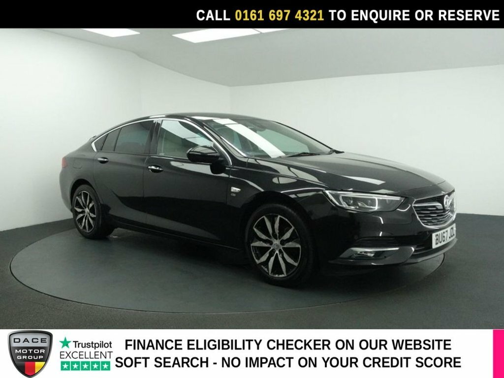 Vauxhall Insignia 1.5L Elite Nav Black