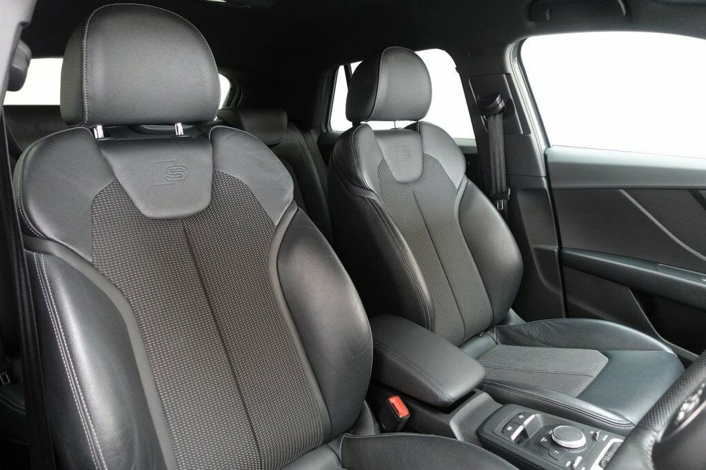 Audi Q2 1.5L Black Edition GU70XOC Grey #3