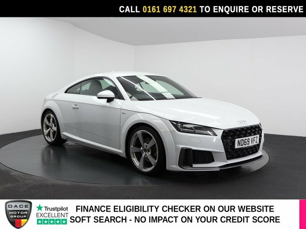 Audi TT 2L S Line White
