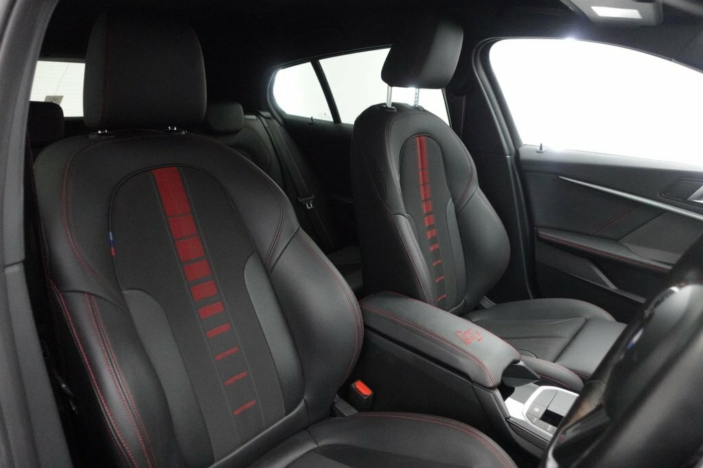 BMW 1 Series Hatchback BMZ7876 Black #2