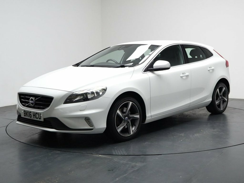 Volvo V40 2L R-design BK16HCU White #5