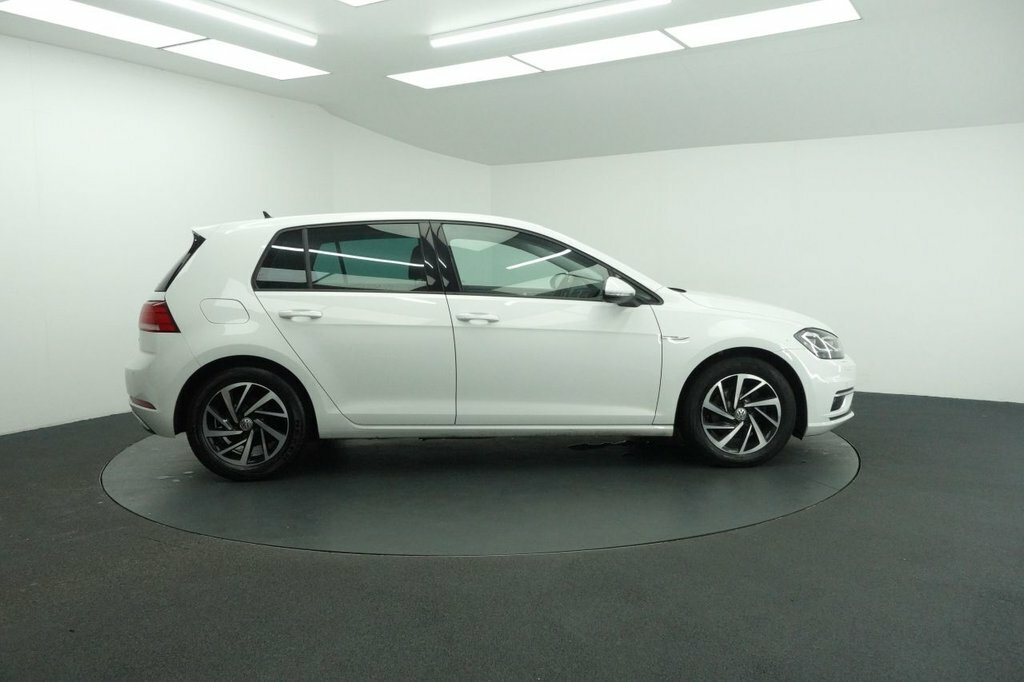 Volkswagen Golf 1.5L Match Edition GM69BKF White #6