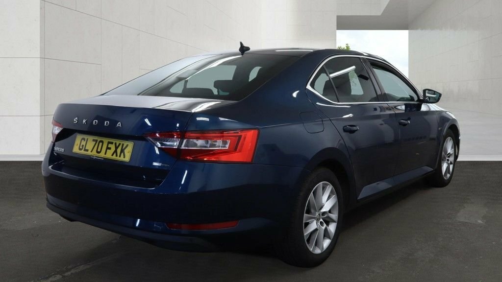 Skoda Superb 1.5L Se Technology GL70FXK Blue #3