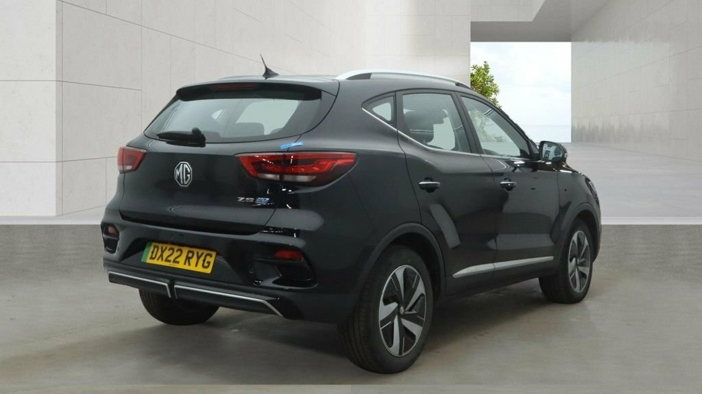 MG ZS Suv DX22RYG Black #5