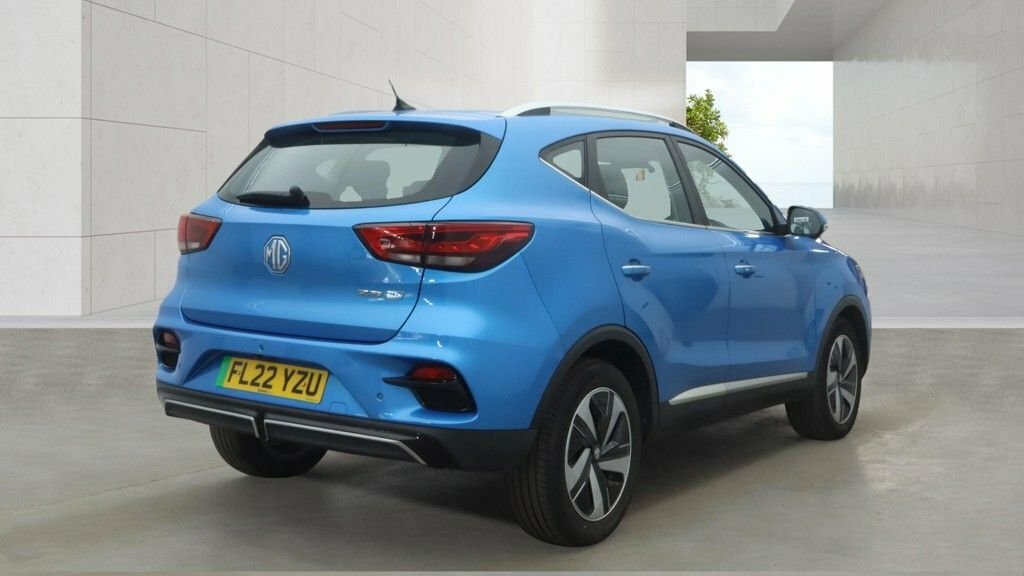 MG ZS Suv FL22YZU Blue #5