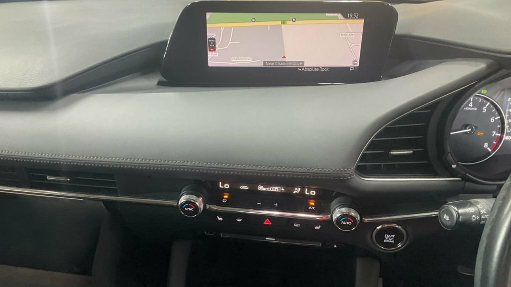 Mazda 3 2L Sport Lux DF69GXZ Red