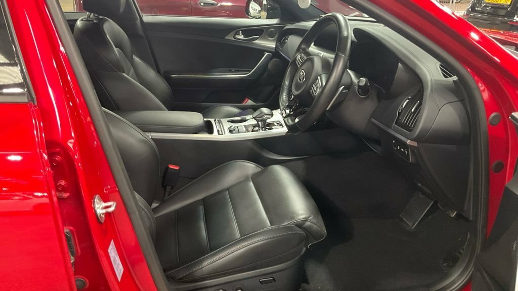 Kia Stinger 3.3L Gt S Red #3