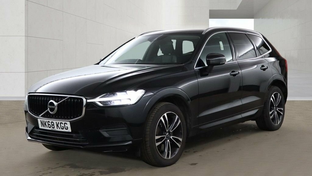 Volvo XC60 2L Momentum Black #2