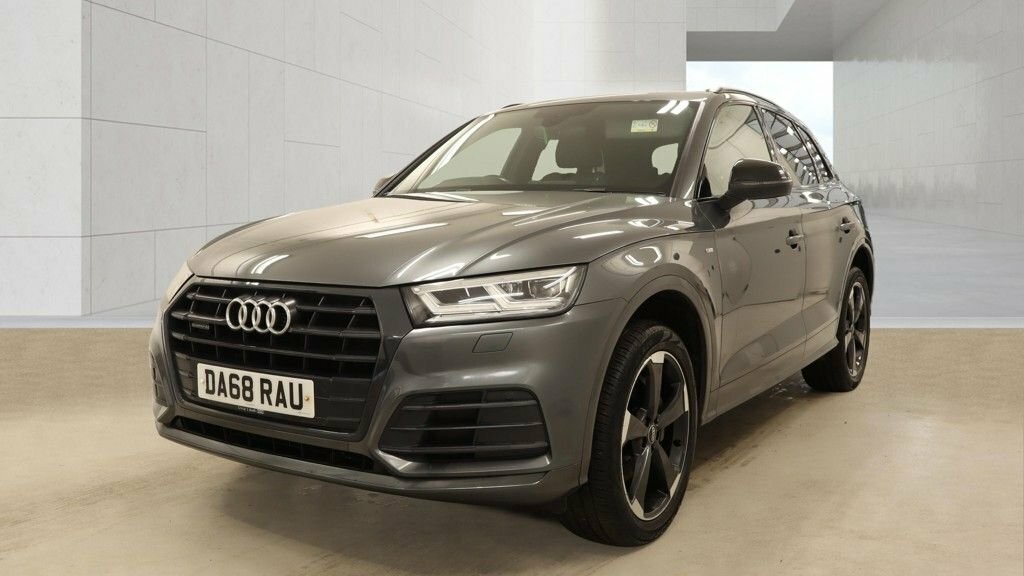 Audi Q5 Suv Black #1