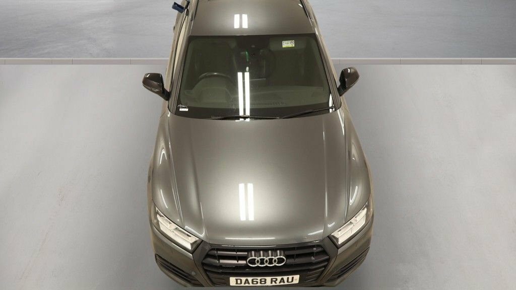 Audi Q5 Suv Black #6