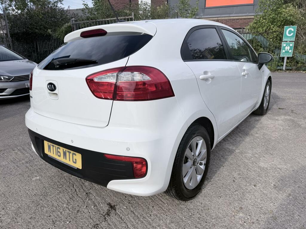 Kia RIO 1.25 Sr7 Hatchback Euro 6 84 Bh White #4