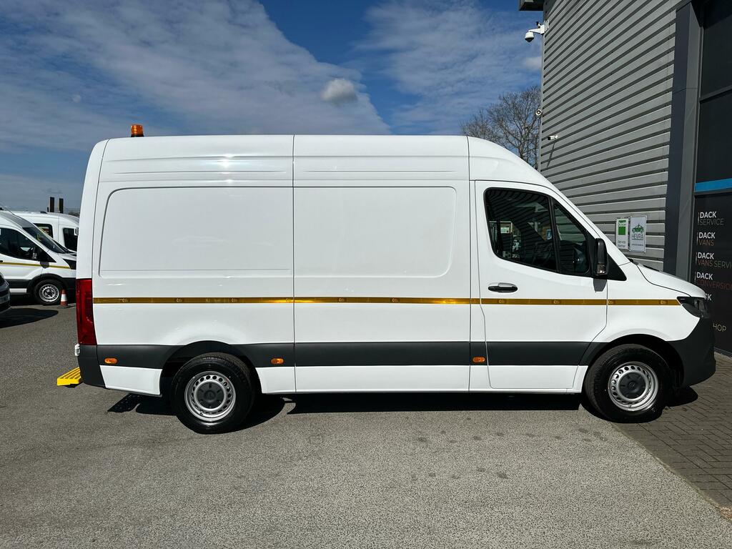 Mercedes-Benz Sprinter Sprinter L2h2 Rwd,utility,civils,workshop,van 3500  #3