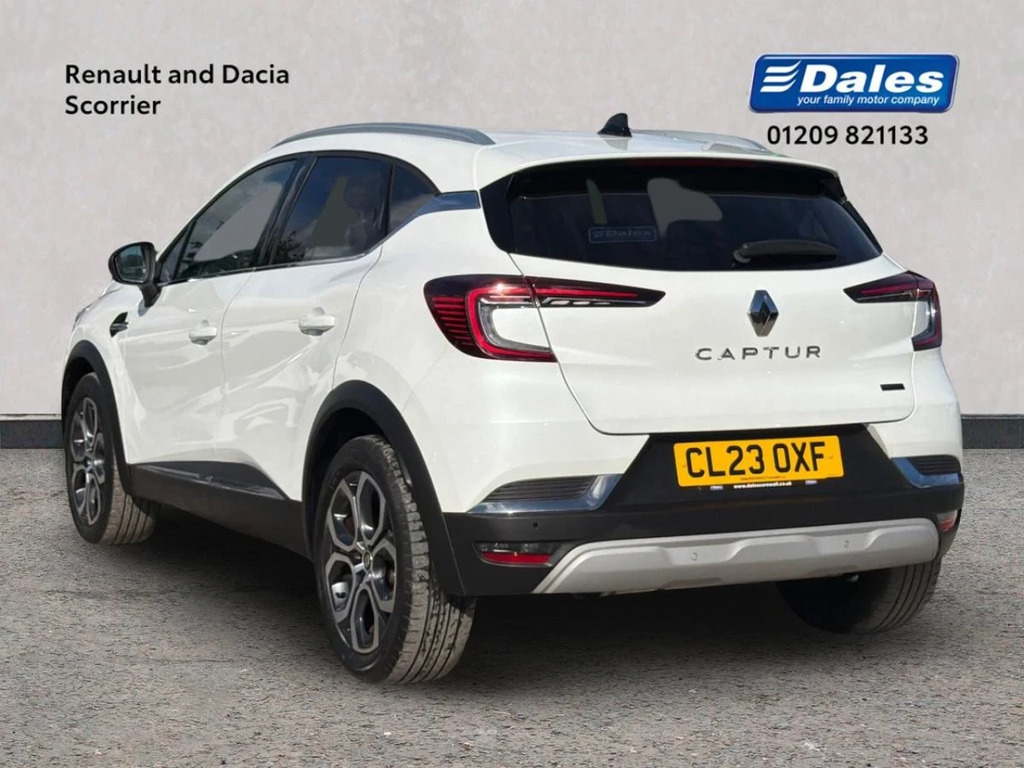 Renault Captur Captur 1.6 E-tech Hybrid 145 Techno Hatch CL23OXF White #2