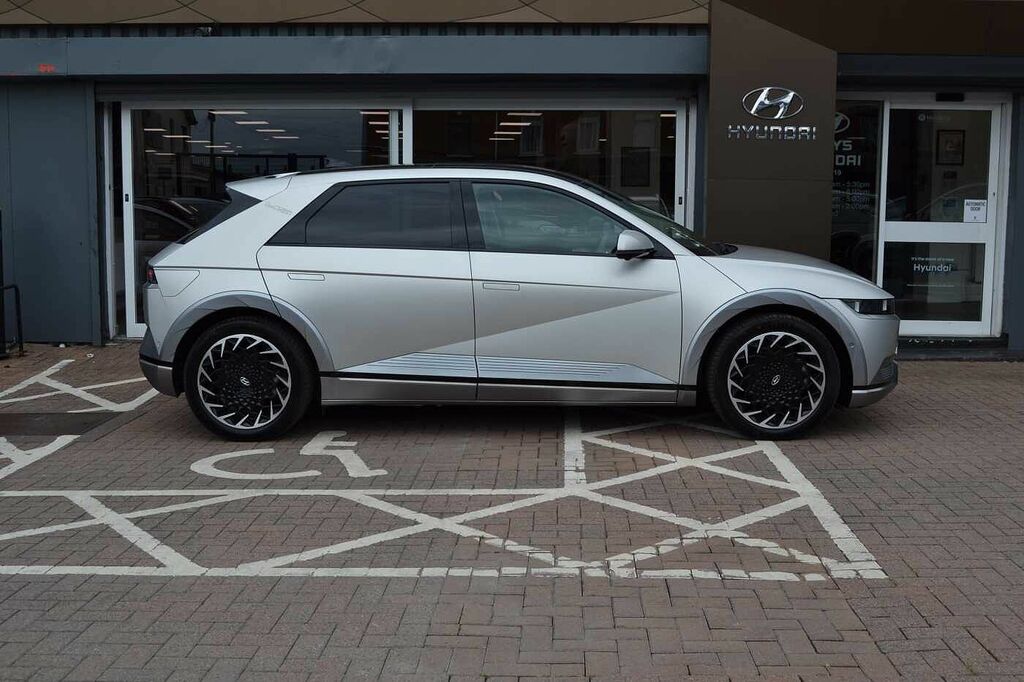 Hyundai Ioniq 5 225Kw Project 45 73 Kwh Awd Gold #4