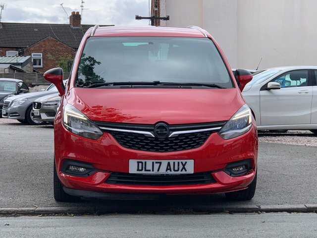 Vauxhall Zafira Tourer Zafira Tourer Sri Nav T Red #4