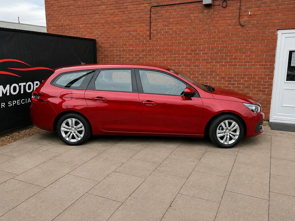 Peugeot 308 SW Active Premium 1.5 Bluehdi Full Service History Red #5